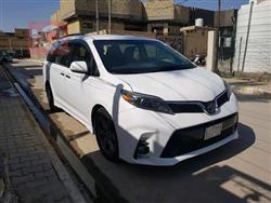 تويوتا سيينا